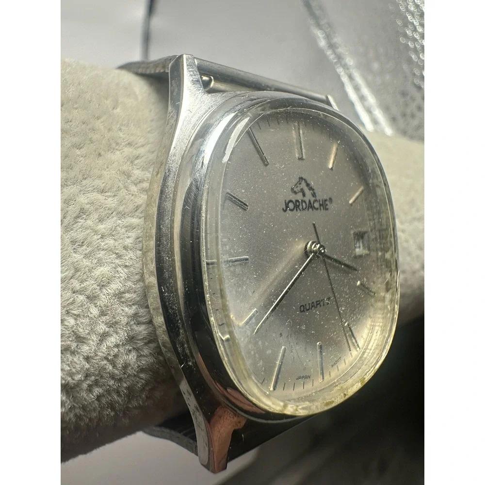 Jordache Watch 29810 Mens New Battery 32MM 8